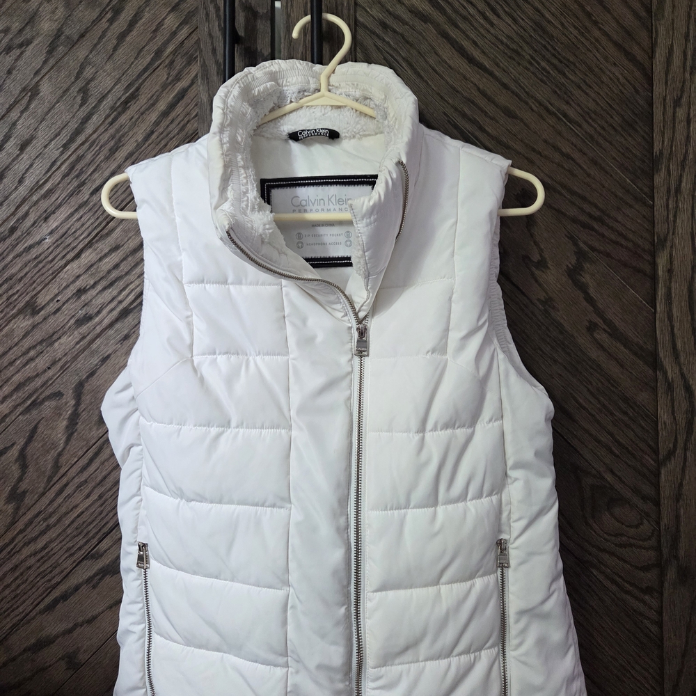 Calvin Klein White Puffer Vest